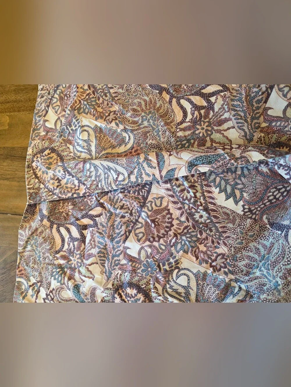 Wamsutta Standard Sham Pillowcases Set 2 Paisley Mutli-Color Botanical Design